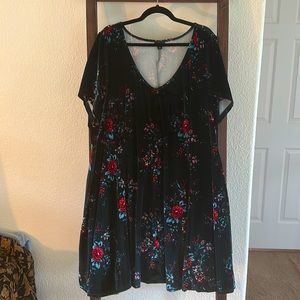 Floral velvet dress